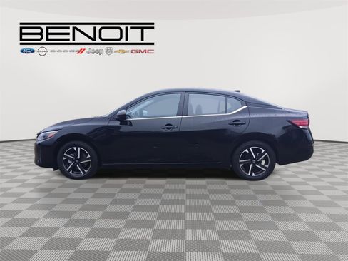 Used 2024 Nissan Sentra SV image 8