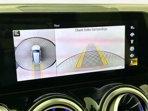 Certified 2023 Mercedes-Benz GLB 250 image 13