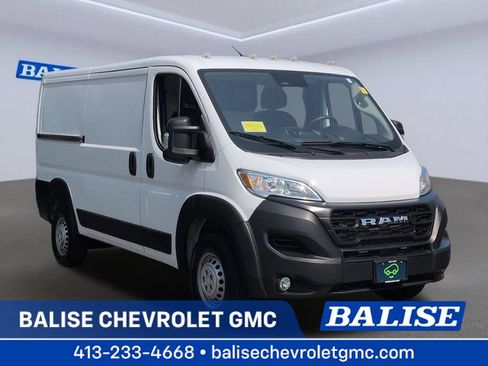 Used 2025 RAM ProMaster 2500 w/ Convenience Group FWD image 1