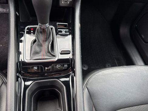 Used 2024 Jeep Compass Trailhawk image 42