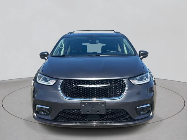 Used 2022 Chrysler Pacifica Touring-L FWD image 33