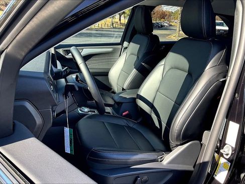 New 2026 Ford Escape Platinum AWD/4WD image 9