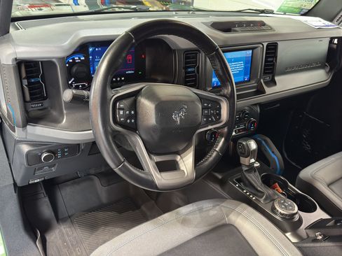 Used 2022 Ford Bronco Black Diamond AWD/4WD image 13