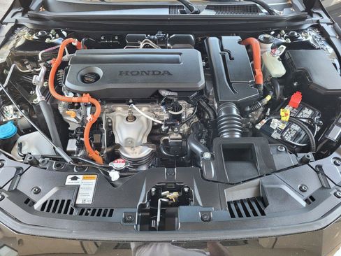 Used 2025 Honda Accord Sport image 36