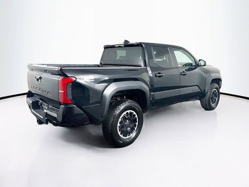 Used 2024 Toyota Tacoma TRD Off-Road image 9