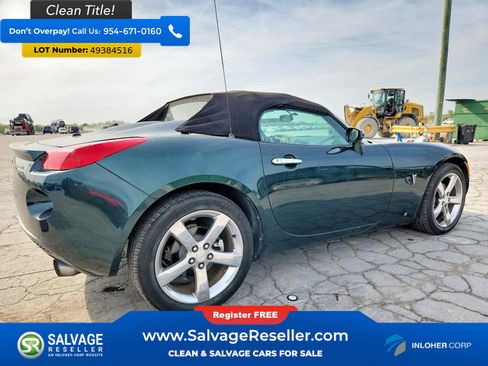 Used 2007 Pontiac Solstice Convertible w/ Premium Package RWD image 4