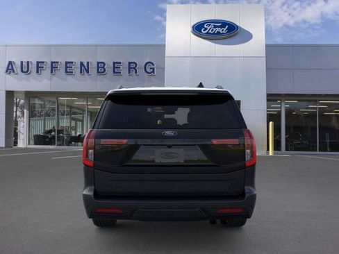 New 2025 Ford Expedition Max Platinum w/ Stealth Performance Package image 5