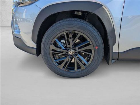 New 2026 Toyota Corolla Cross XSE image 9