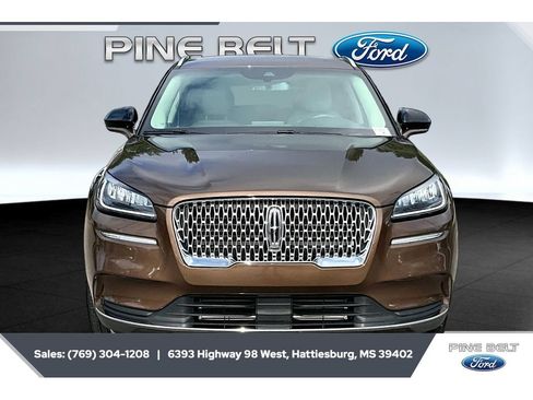 Used 2022 Lincoln Corsair FWD image 3