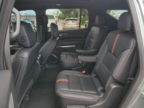 Certified 2024 Chevrolet Traverse RS w/ LPO, Floor Liner Package FWD image 16