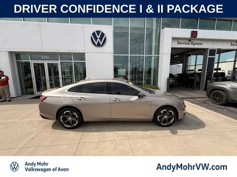 Used 2022 Chevrolet Malibu LT FWD image 5