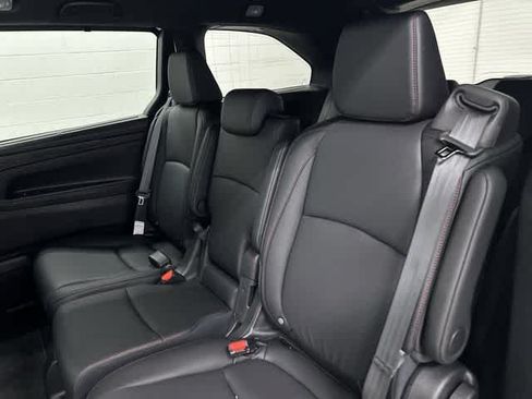 Certified 2026 Honda Odyssey Sport-L image 14