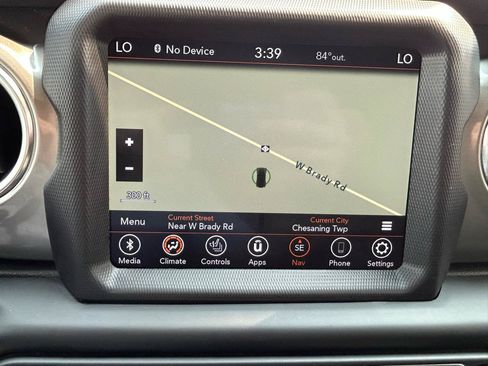 Used 2020 Jeep Wrangler Unlimited Sahara w/ Uconnect 4C Nav & Sound Group AWD/4WD image 27