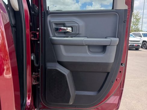 Used 2019 RAM 1500 Classic Warlock w/ Electronics Group AWD/4WD image 16