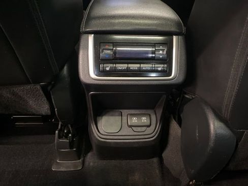 Used 2021 Subaru Ascent Limited w/ Technology Package AWD/4WD image 36
