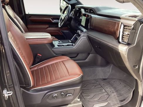 Used 2024 GMC Sierra 3500 Denali Ultimate image 15