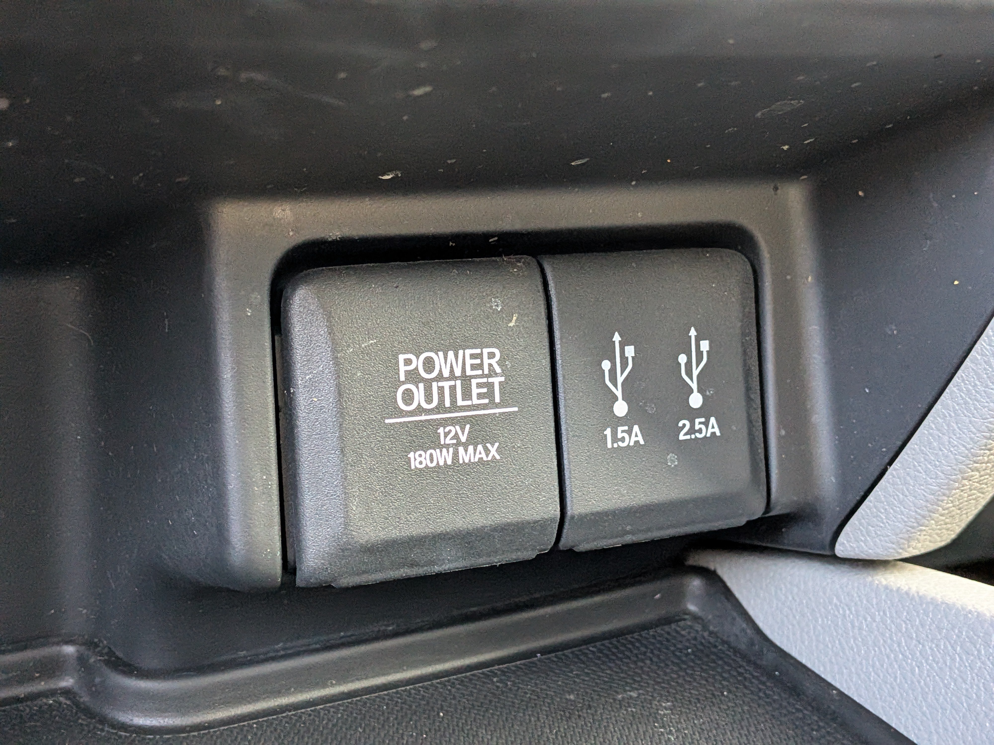 Used 2016 Honda Pilot Elite image 37
