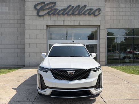 Used 2022 Cadillac XT6 Luxury FWD image 13