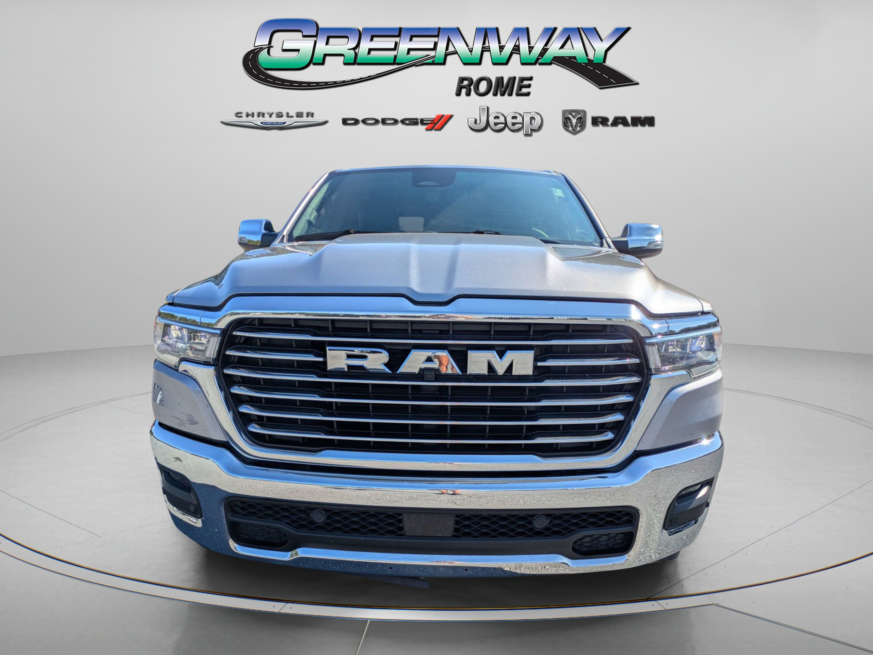 Used 2026 RAM 1500 Laramie AWD/4WD image 3