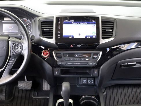 Used 2019 Honda Ridgeline RTL-E image 17