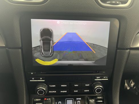 Certified 2018 Porsche 718 Cayman S RWD image 24