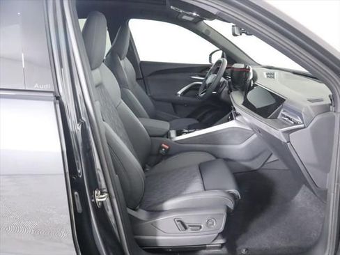 New 2025 Audi SQ5 Premium Plus image 22