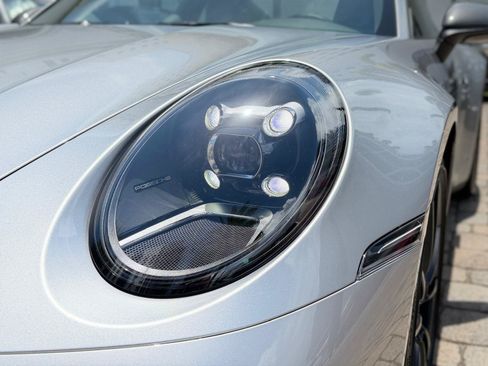 Used 2024 Porsche 911 Carrera T RWD image 4