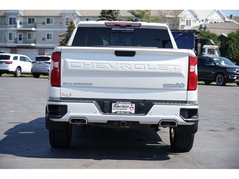 Used 2021 Chevrolet Silverado 1500 High Country image 4