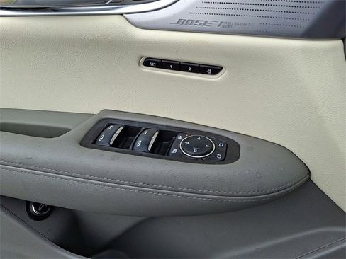 Certified 2023 Cadillac XT6 Premium Luxury image 19