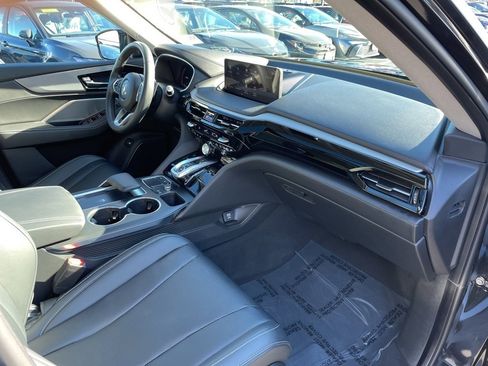 Used 2024 Acura MDX SH-AWD w/ Technology Package image 12