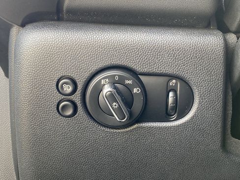 Used 2022 MINI Cooper S image 26