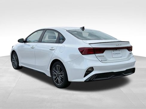 Used 2023 Kia Forte GT-Line FWD image 3