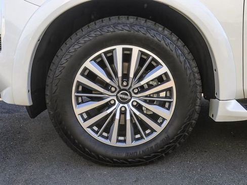 Used 2022 Nissan Armada SL image 13