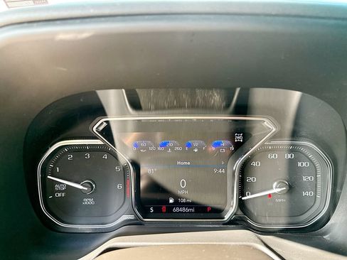 Used 2021 GMC Yukon AT4 w/ LPO, Illumination Package AWD/4WD image 15
