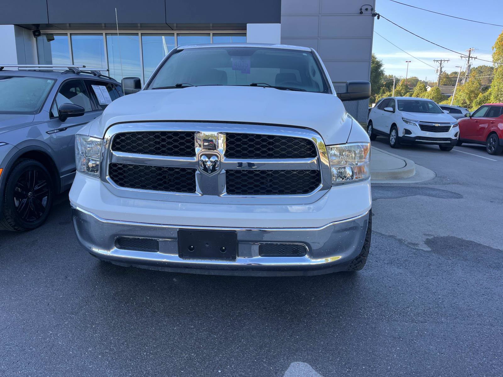 Used 2022 RAM 1500 Classic SLT AWD/4WD image 7
