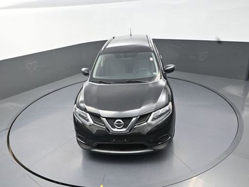 Used 2016 Nissan Rogue SV AWD/4WD image 3