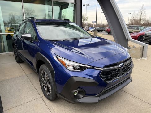 New 2026 Subaru Crosstrek 2.0i Premium image 2