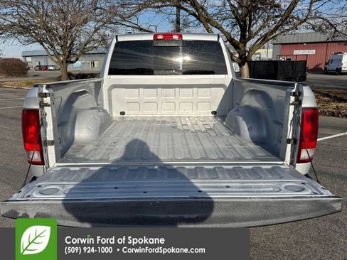 Used 2014 RAM 1500 Classic SLT image 16