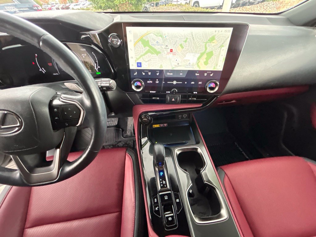 Used 2025 Lexus NX 350h AWD w/ Accessory Package (2T) image 17