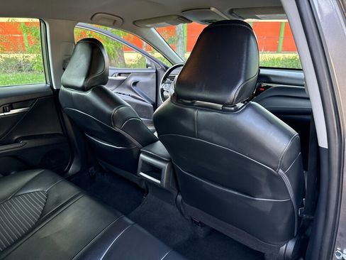 Used 2023 Toyota Camry SE FWD image 29