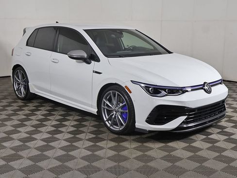 Used 2024 Volkswagen Golf R 4-Door AWD/4WD image 2