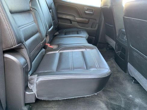 Used 2018 GMC Sierra 3500 Denali image 23