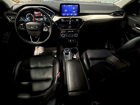 Used 2022 Ford Escape SEL image 31