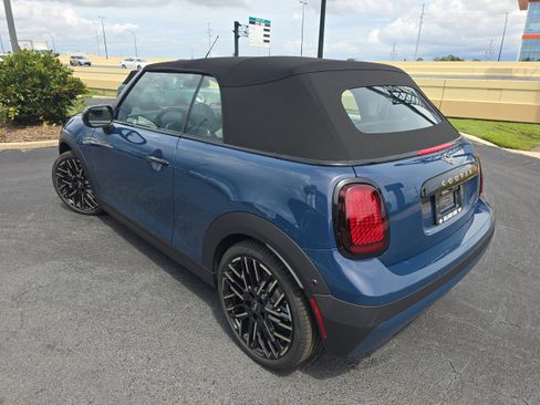 New 2026 MINI Cooper S image 23