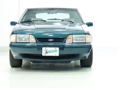 Used 1990 Ford Mustang LX image 3
