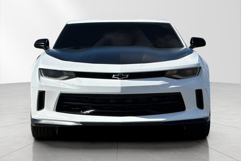 Used 2017 Chevrolet Camaro LS RWD image 9