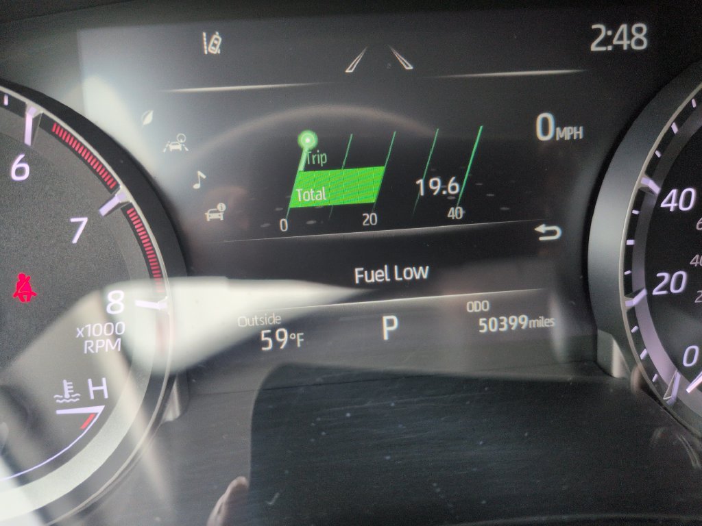 Used 2023 Toyota Highlander L FWD image 16