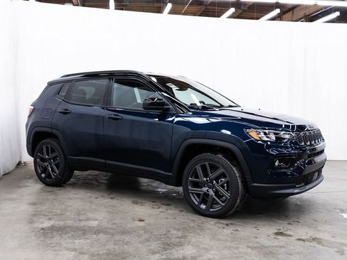 New 2026 Jeep Compass Limited image 1