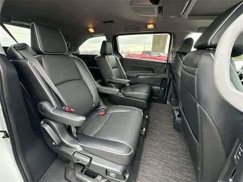 Used 2023 Honda Odyssey Elite image 27