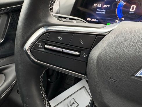 Used 2024 Chevrolet Blazer EV LT image 31